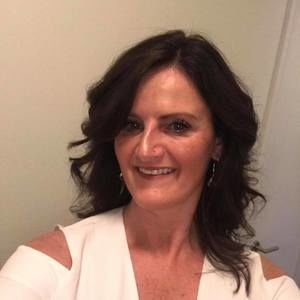 Meet your Posher, Elaine